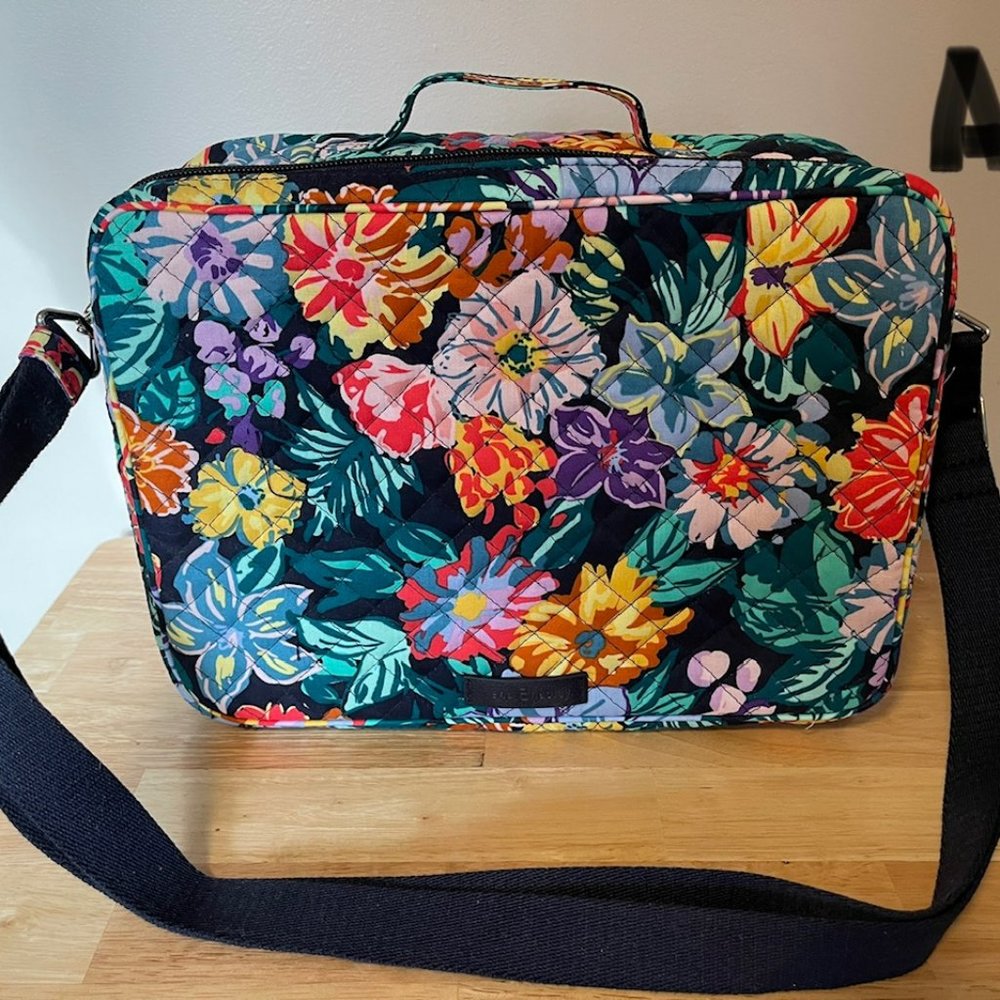 Vera Bradley Grand Vanity Case in Happy Blooms
